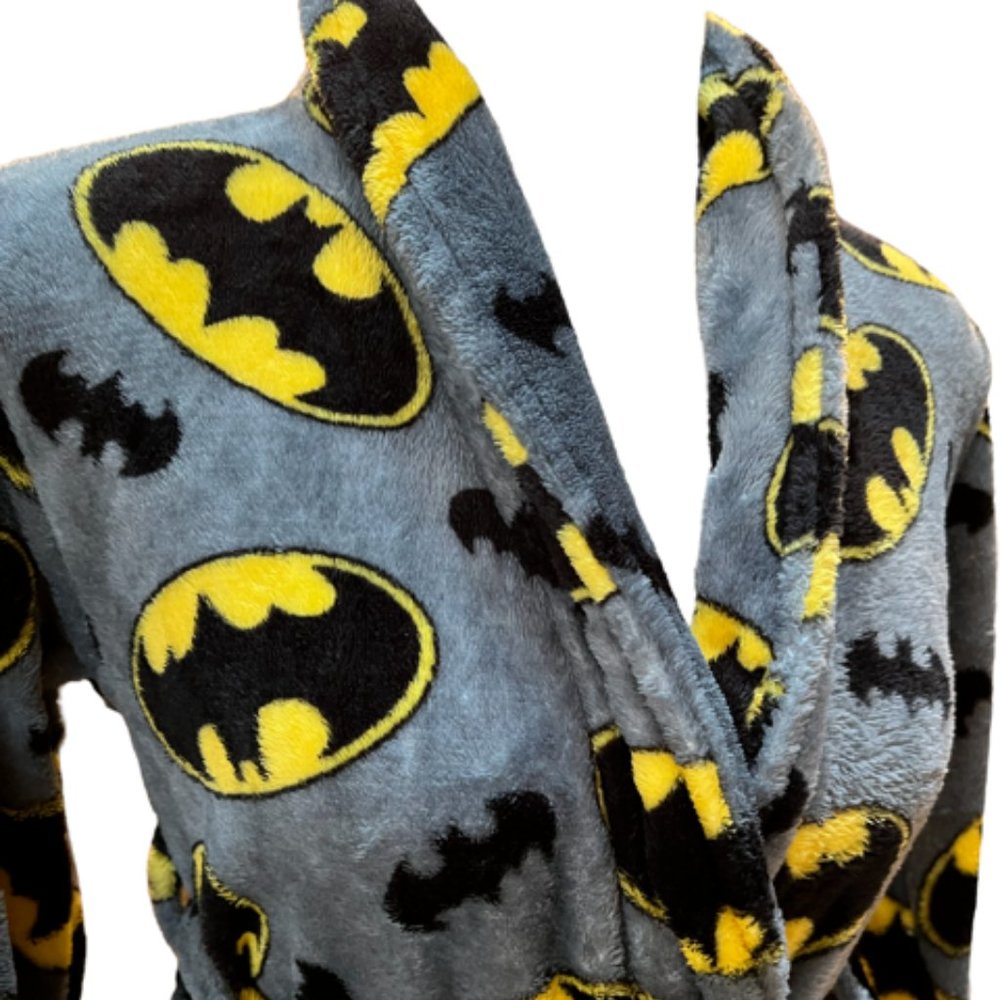 Batman Robe - Picture 2 of 3